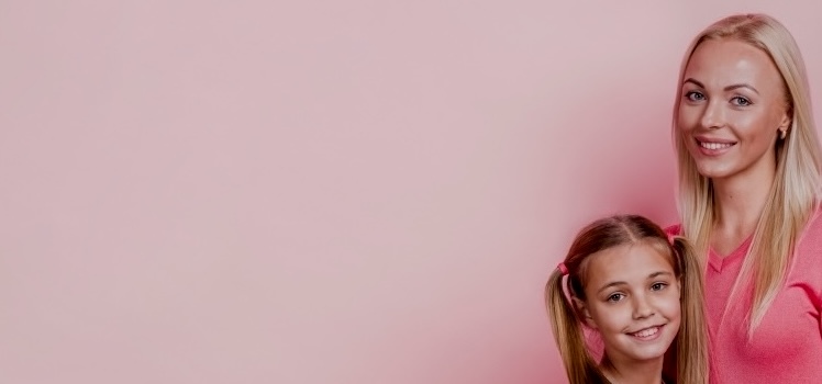 Как говорить с дочерью о первых месячных: советы мамам